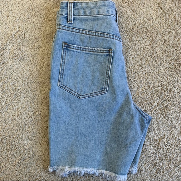 Billabong Long time Denim shorts Sweet blue
Light wash - Picture 11 of 16